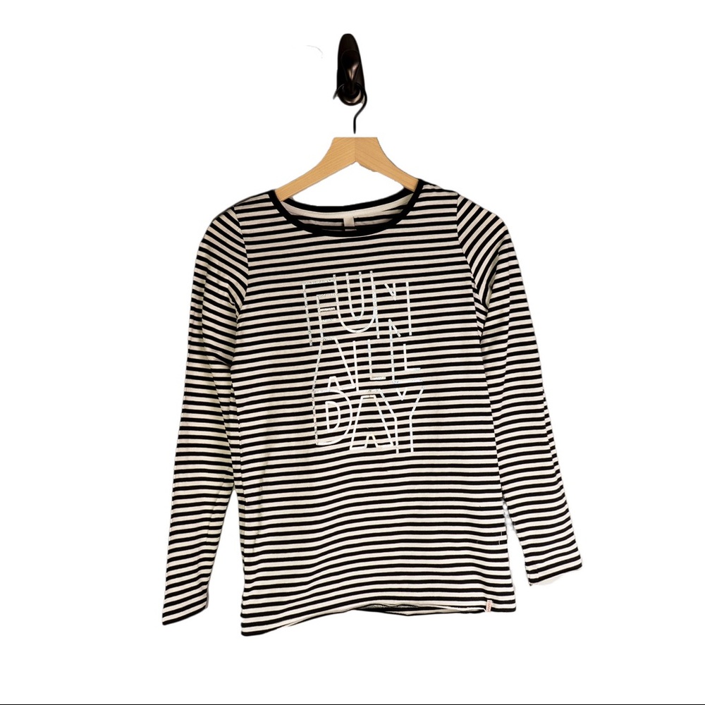 Esprit Graphic Print Long Sleeve T-Shirt w/ Tags, Black, Size: L | US 14